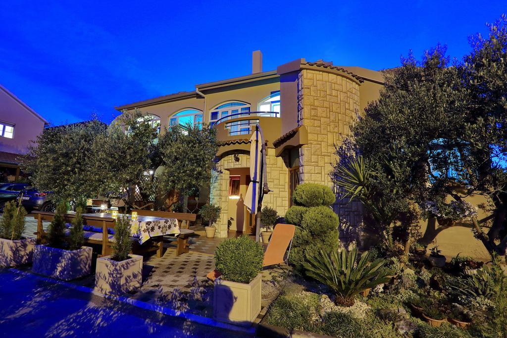 Apartments Melita Бибинє Номер фото