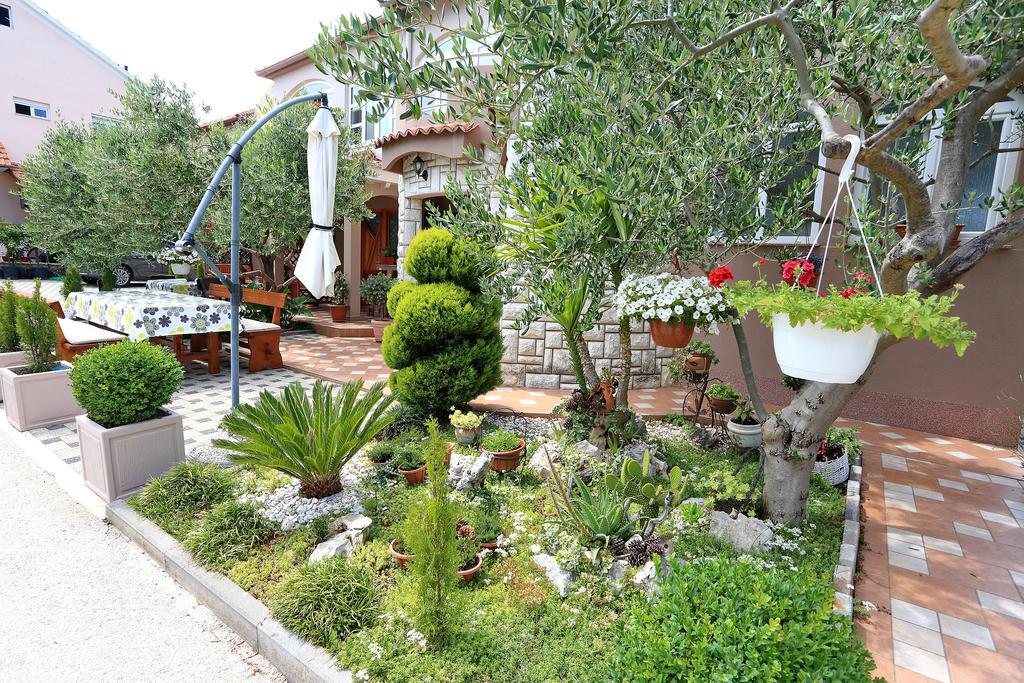 Apartments Melita Бибинє Екстер'єр фото