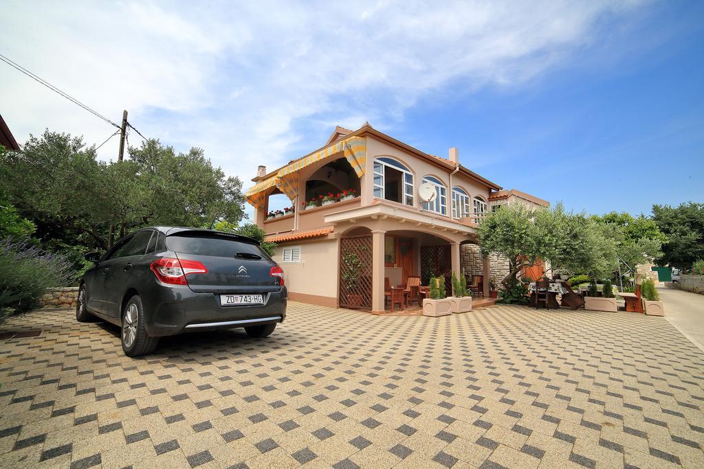 Apartments Melita Бибинє Екстер'єр фото