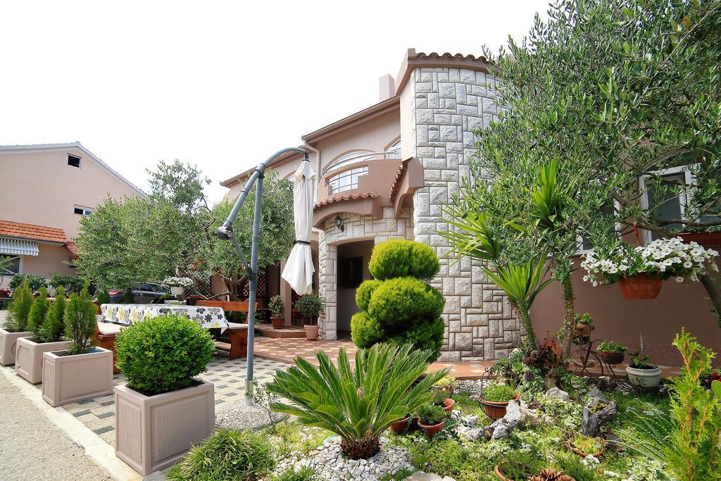 Apartments Melita Бибинє Номер фото
