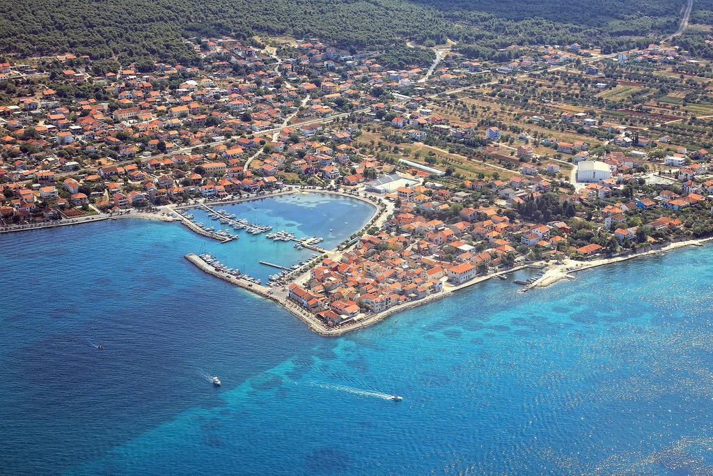 Apartments Melita Бибинє Екстер'єр фото