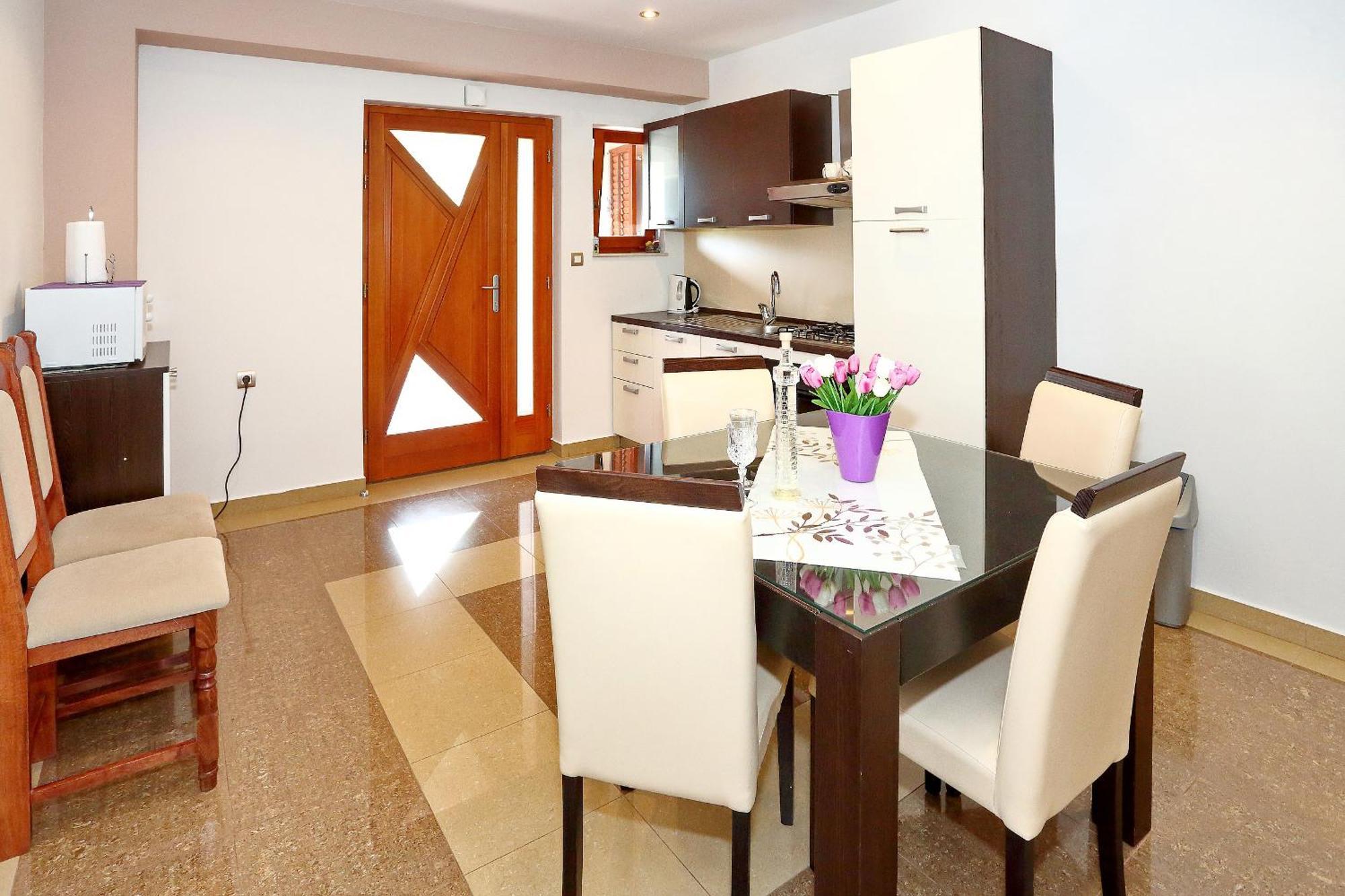 Apartments Melita Бибинє Номер фото